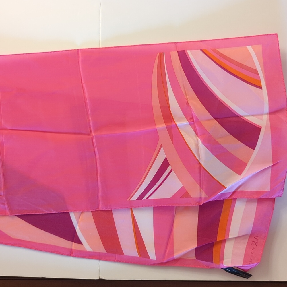 NWOT Anne Klein 100% silk scarf